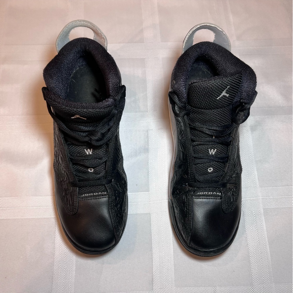 Youth Air Jordans Dub Zero GS Sneakers - Picture 9 of 15